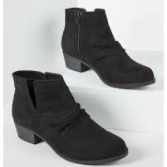 Lane Bryant - Faux Suede Scrunch Bootie Size 8W - Picture 2 of 4